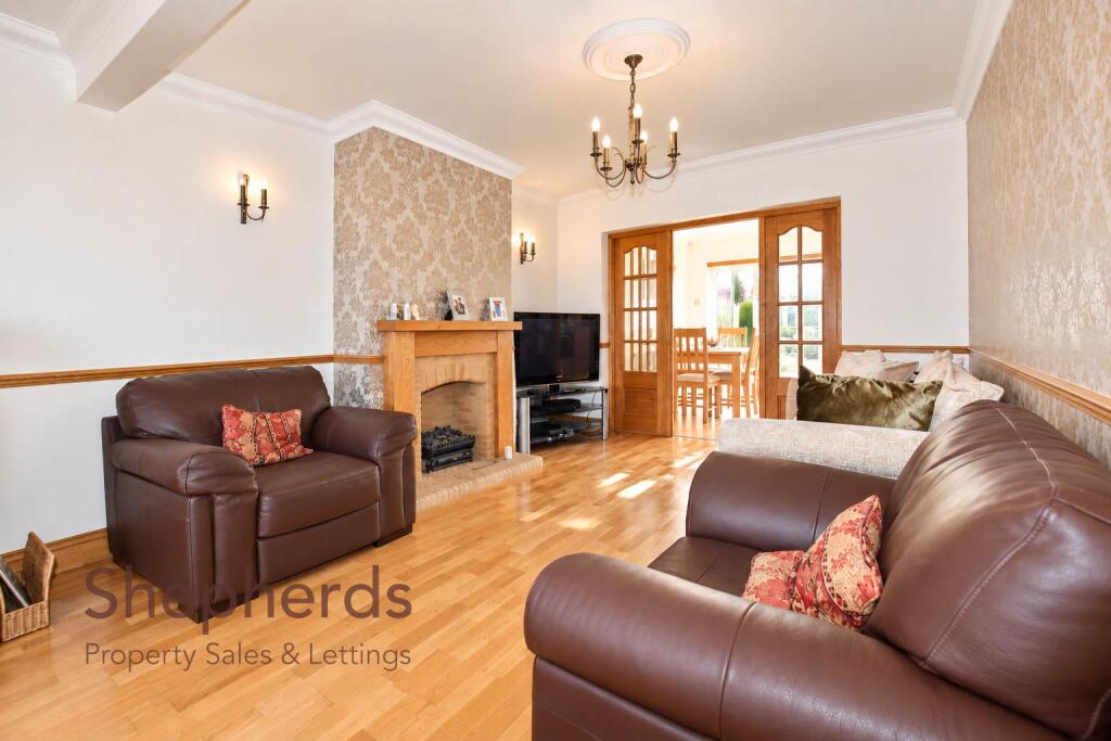 House in Enfield - More