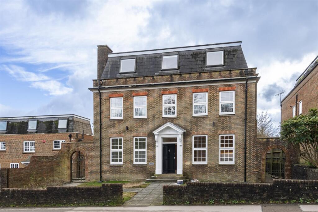 Main image of property: Eridge Road, Crowborough