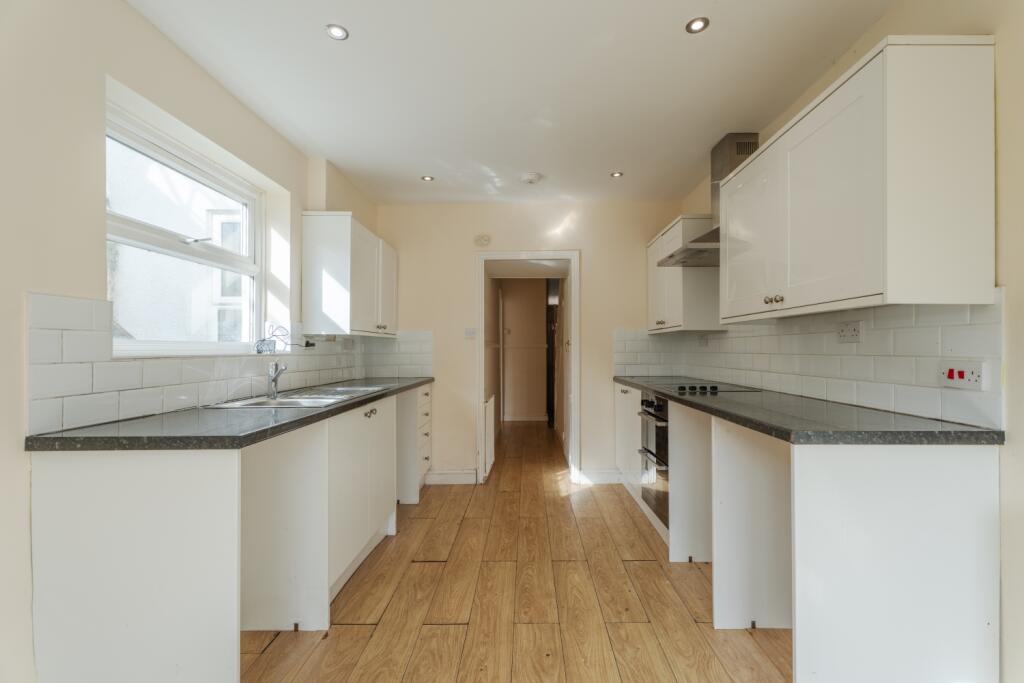 House in Exeter - View 5