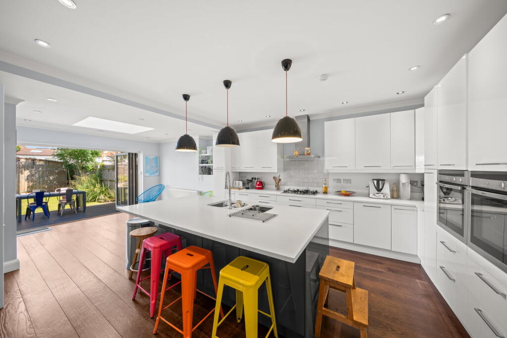 House in London - View 4