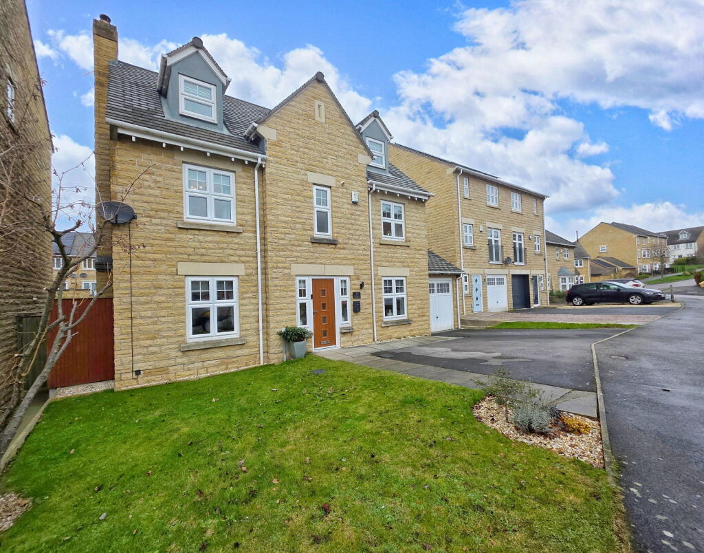 Main image of property: Maydal Drive, Woolley Grange, Barnsley, S75 5GN