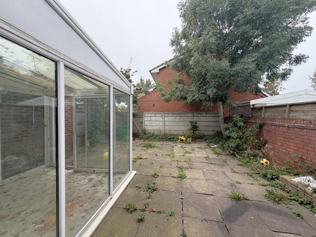 Birch Hall Lane, Longsight photo 4