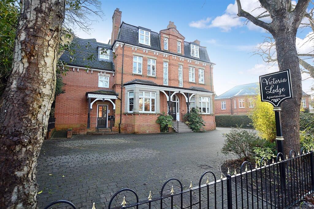 Main image of property: Apartment 3, Victoria Lodge, The Broadway, Woodhall Spa