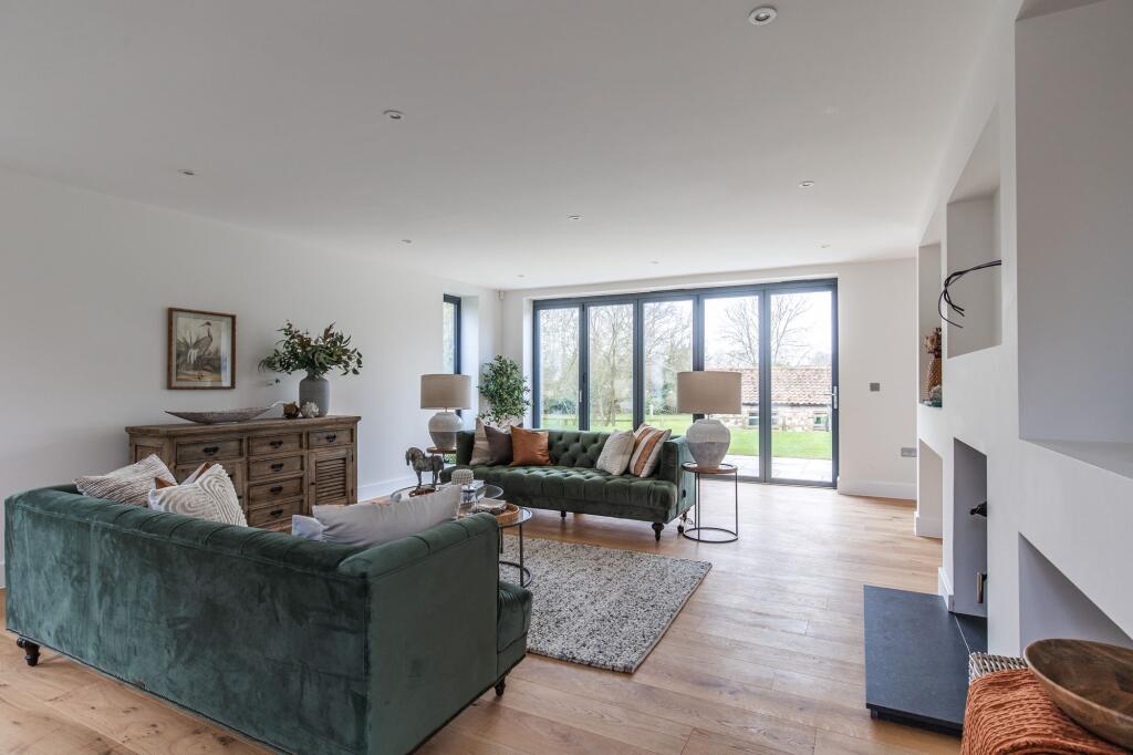 House in King's Lynn and West Norfolk, Ringstead - View 2