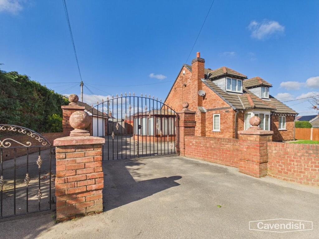 Main image of property: Gegin Lane, Croeshowell, Llay