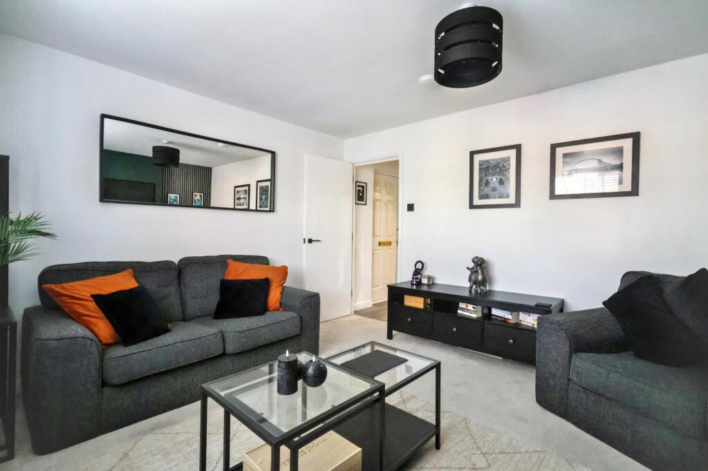 Apartment in Paisley - View 4
