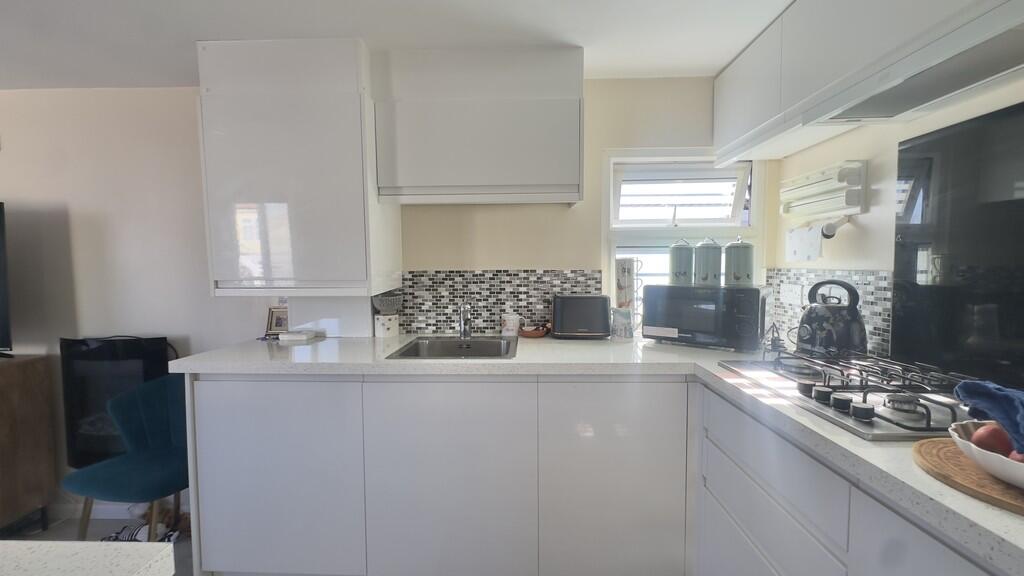 House in Bristol - View 5
