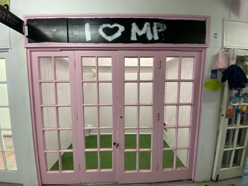 Main image of property: 102A Wood Street, Walthamstow, London