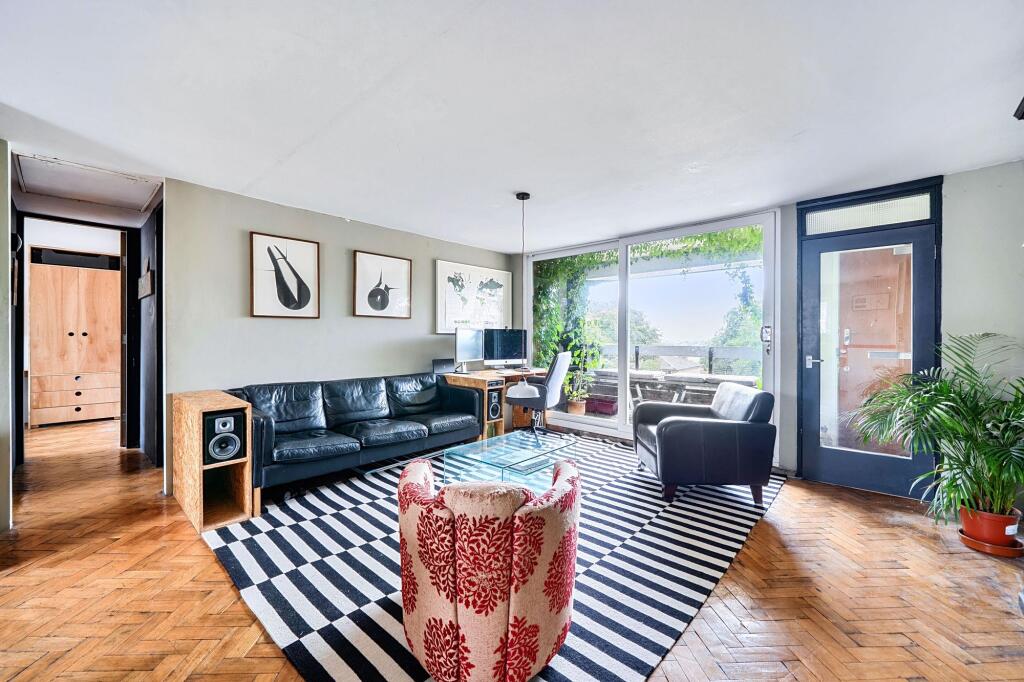 Apartment in Southampton - View 5