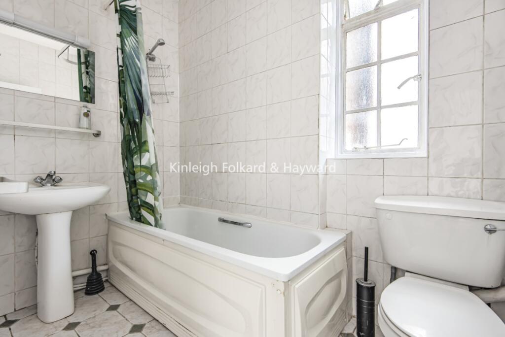 Apartment in London, Steele's Village, Belsize Park - View 3