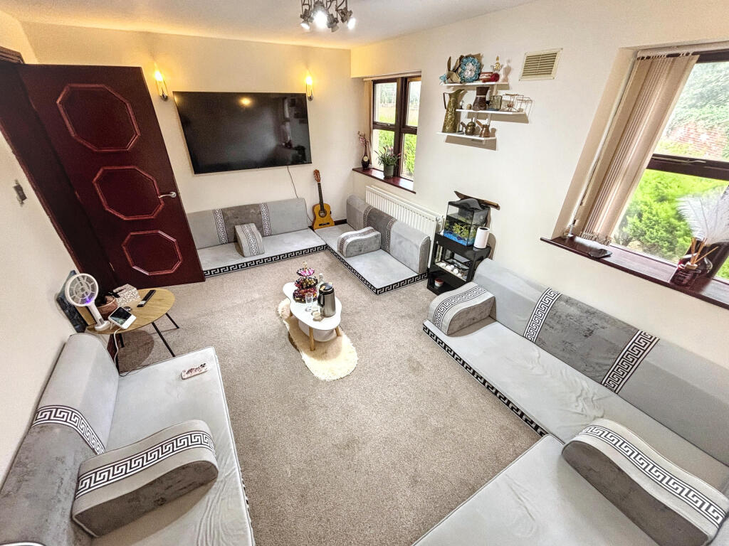 Main image of property: Woodleigh Hall Mews, Rawdon, Leeds, West Yorkshire