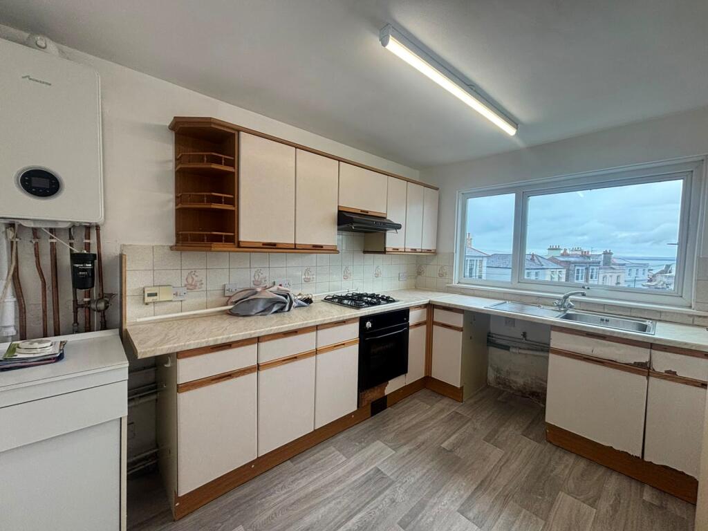 Apartment in Portsmouth - View 4