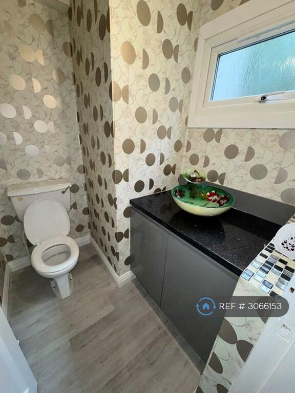House in East Kilbride, Newlandsmuir, Crosshouse - View 4
