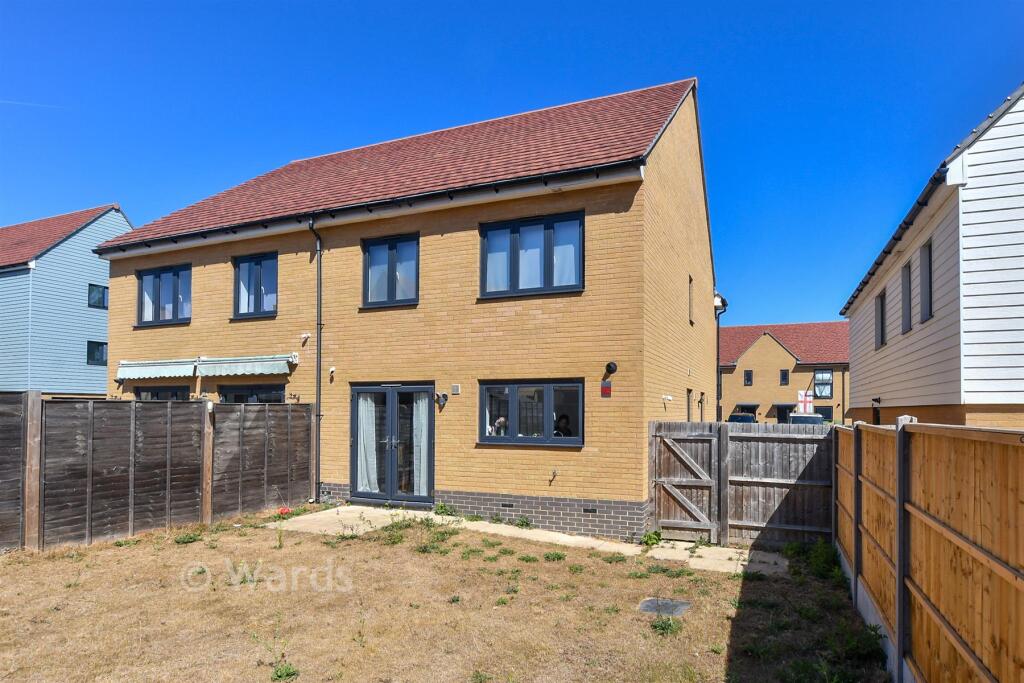 House in Swale, Davington, Faversham - View 2