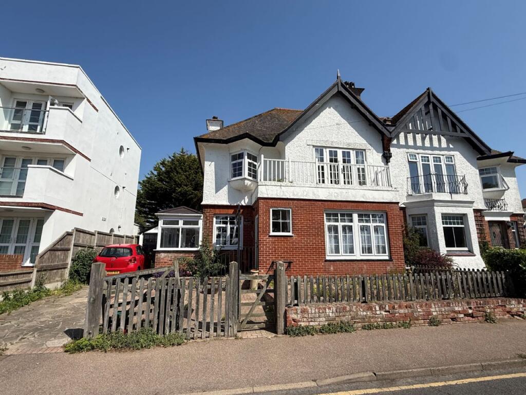 Main image of property: NAZE PARK ROAD, WALTON-ON-THE-NAZE