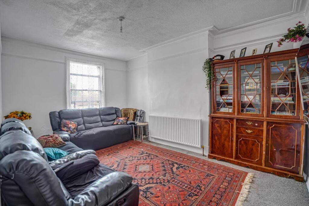 Apartment in London - View 2
