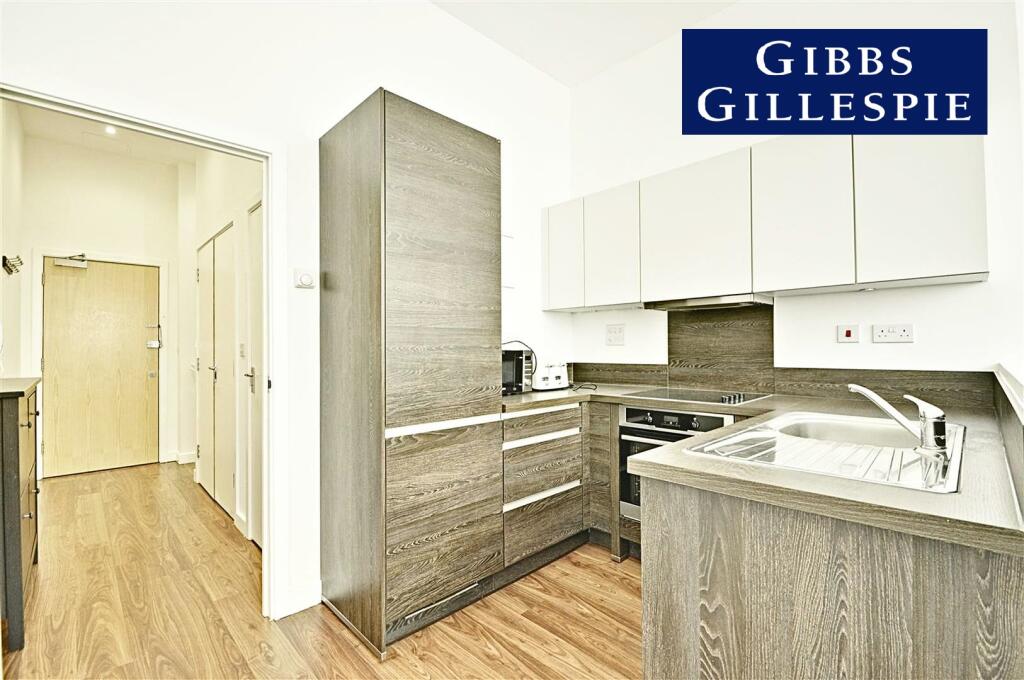 Main image of property: Great West Road, Brentford, TW8