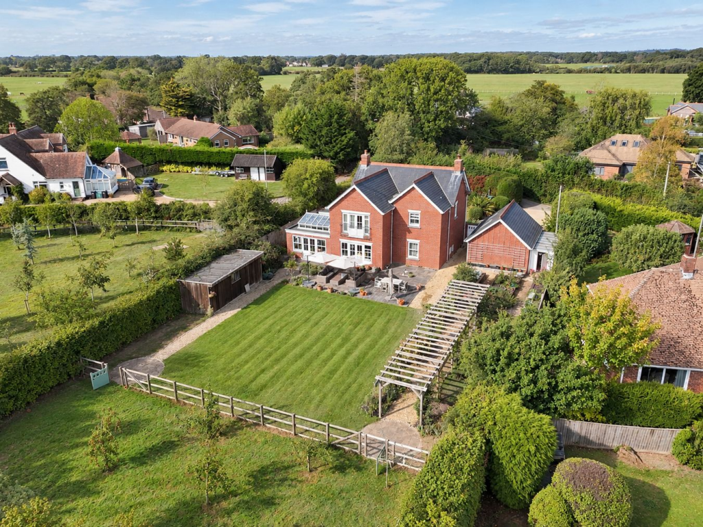 House in Southampton - View 3
