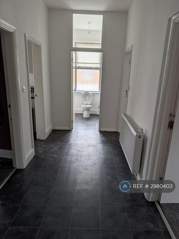 Apartment in Stockport - More