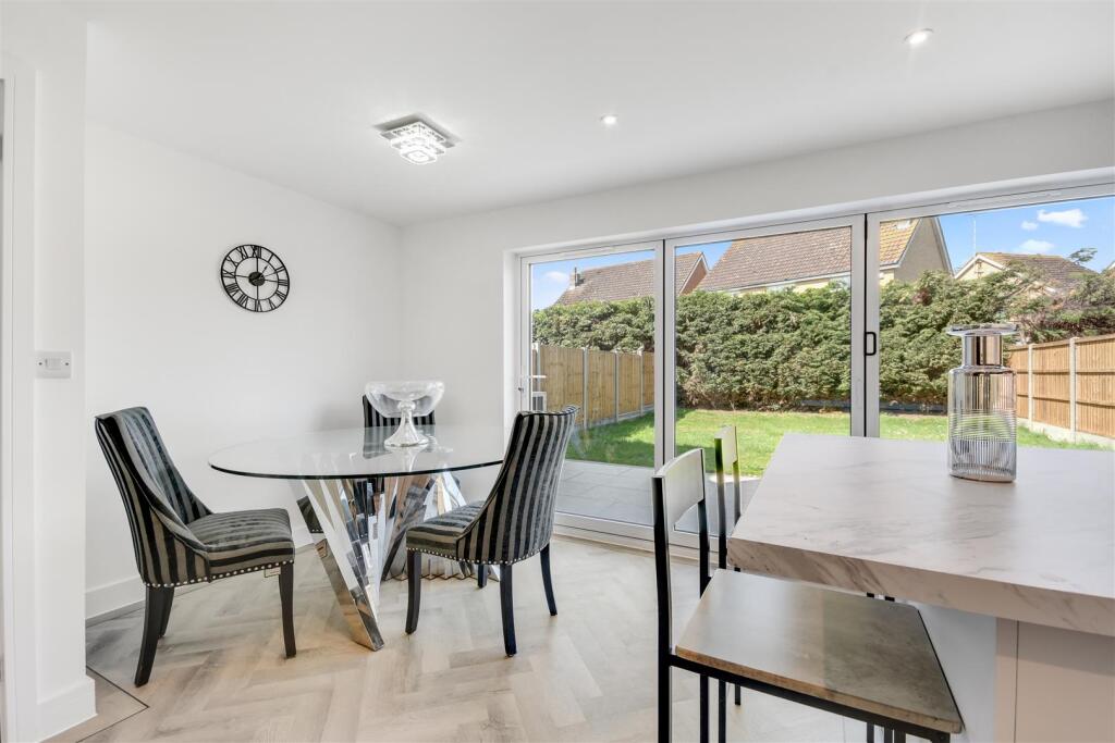 PLOT 2 Regency Close Southminster - View 4