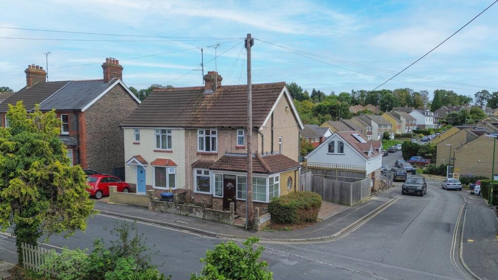 Main image of property: Petlands Road, Haywards Heath, RH16