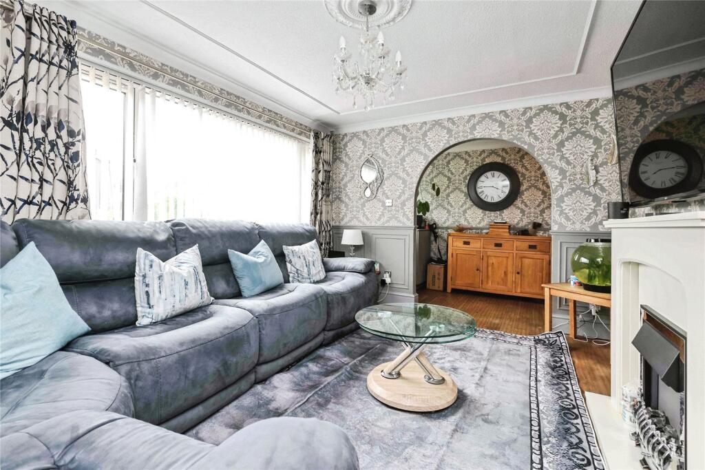 House in Birmingham, West Midlands - View 2