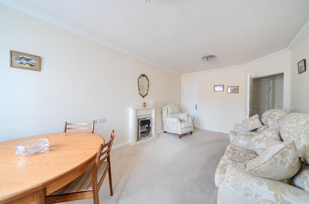 South Street, Bishop's Stortford, Hertfordshire, CM23 photo 5