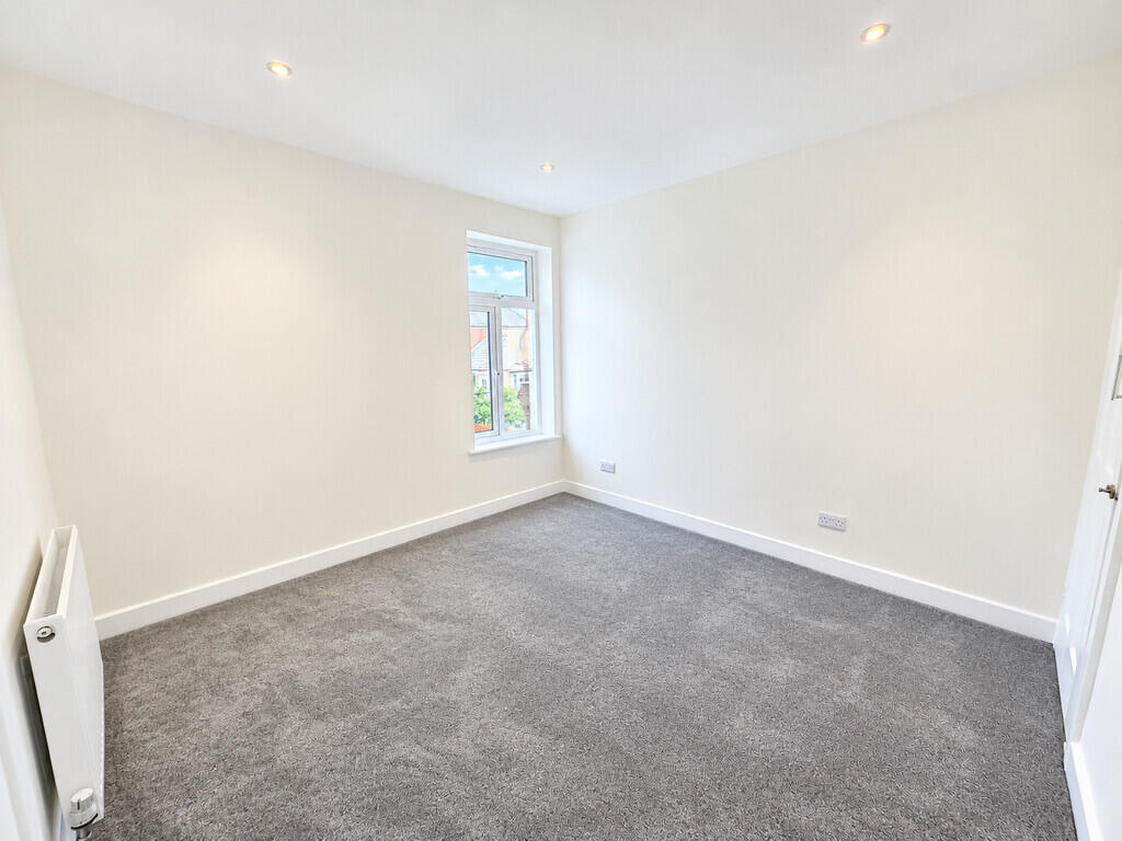 House in Portsmouth - View 5