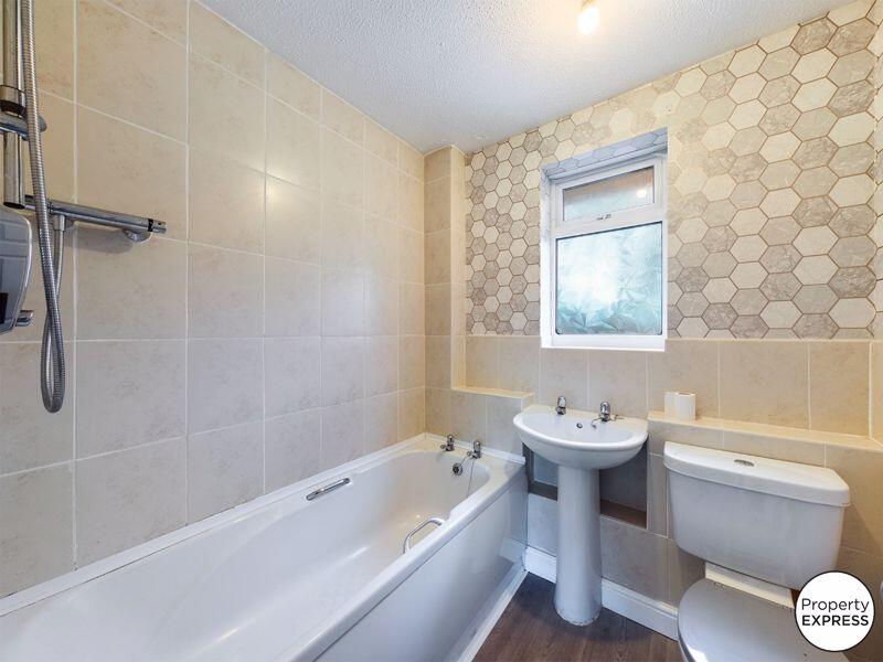 Caithness Road, Teesville Middlesbrough TS6 0AJ photo 2