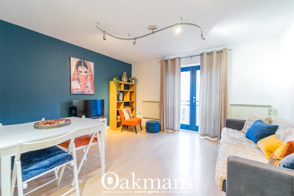 Apartment in Birmingham - More