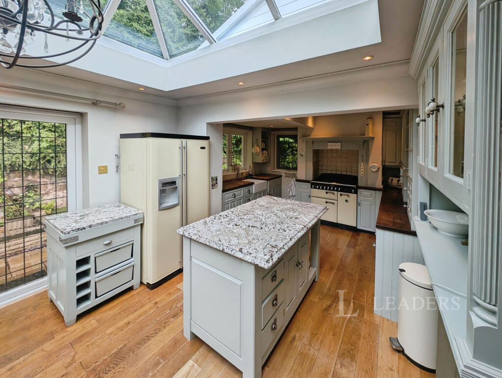 House in Stockport - View 4