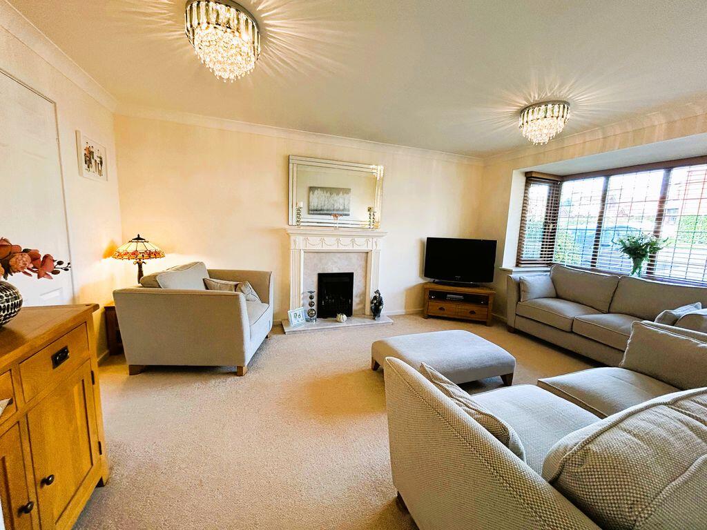 House in Walsall, West Midlands - View 3
