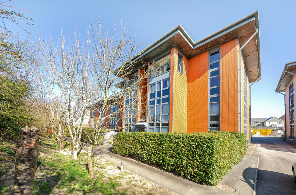 Main image of property: Thaxted Road, Saffron Walden, Essex, CB10