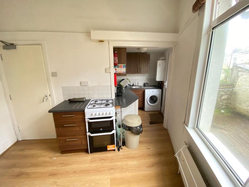 House in Plymouth - View 5