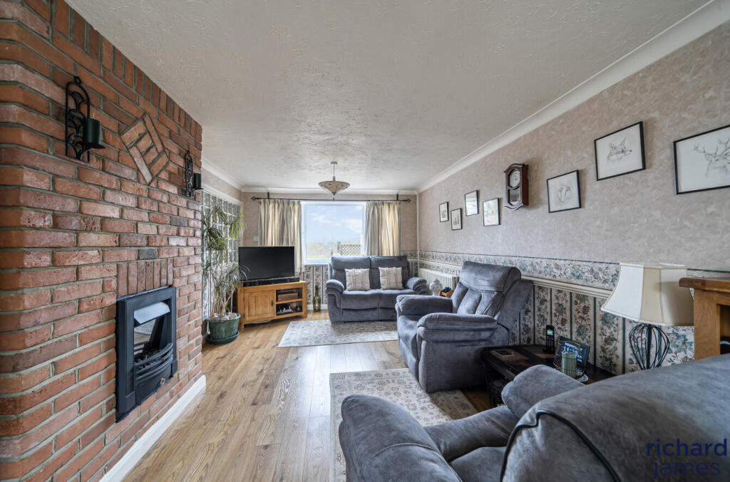 Purton Road, Swindon, SN2 photo 2