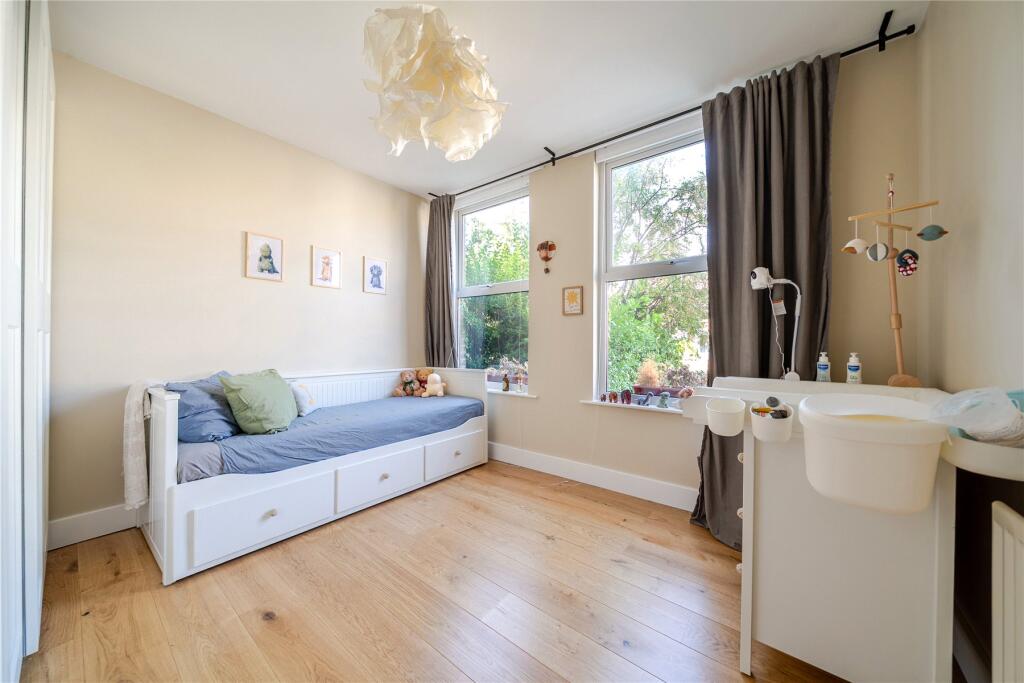 Apartment in London, Edgebury, New Eltham - More