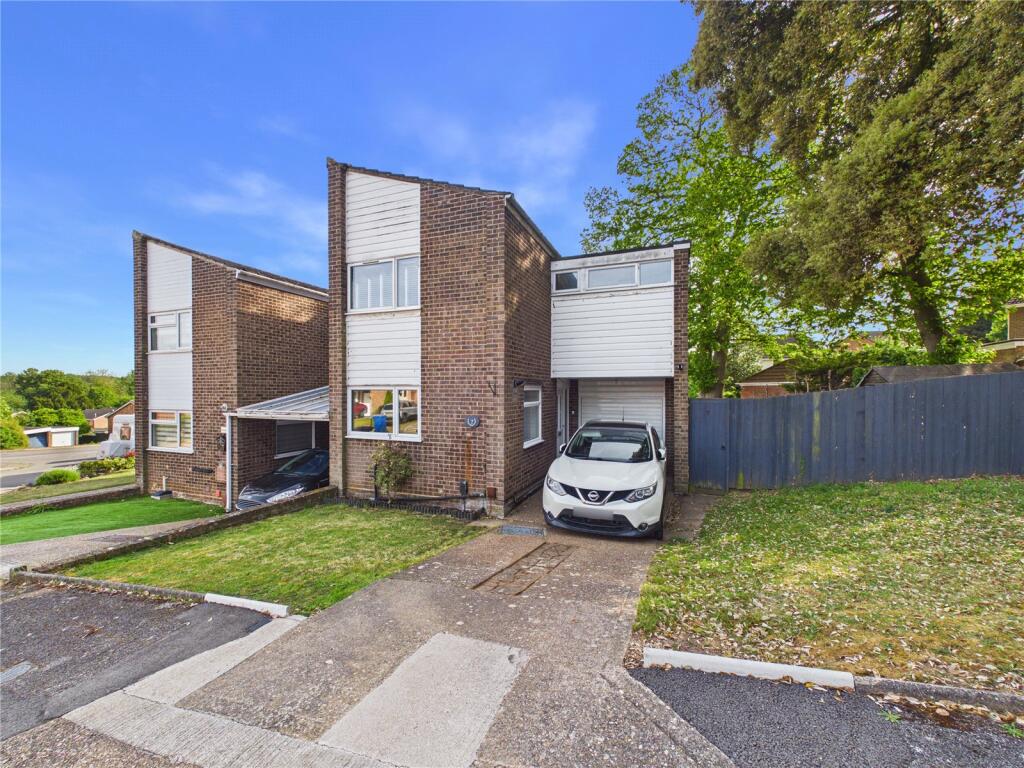 Main image of property: Abingdon Close, Ipswich, Suffolk, IP2