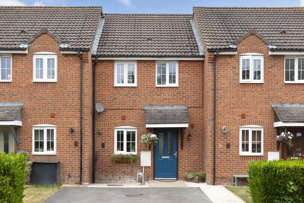 Main image of property: Ridgeway Close, Market Lavington, Wiltshire, SN10 4BH