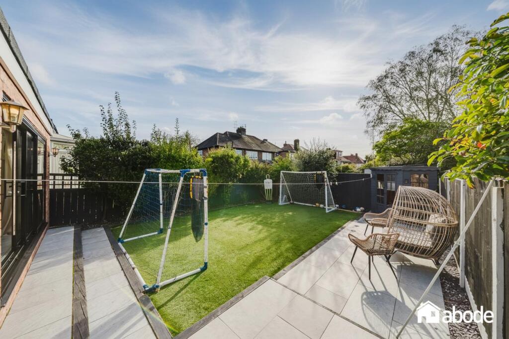 House in Sefton, Liverpool City Region - View 5