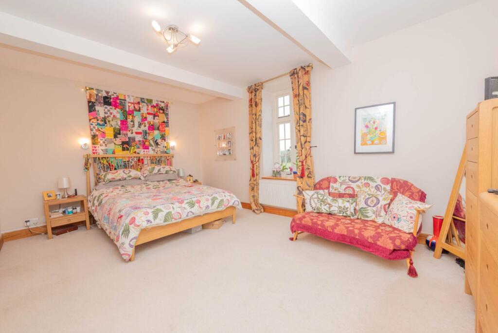 House in Canterbury - View 5
