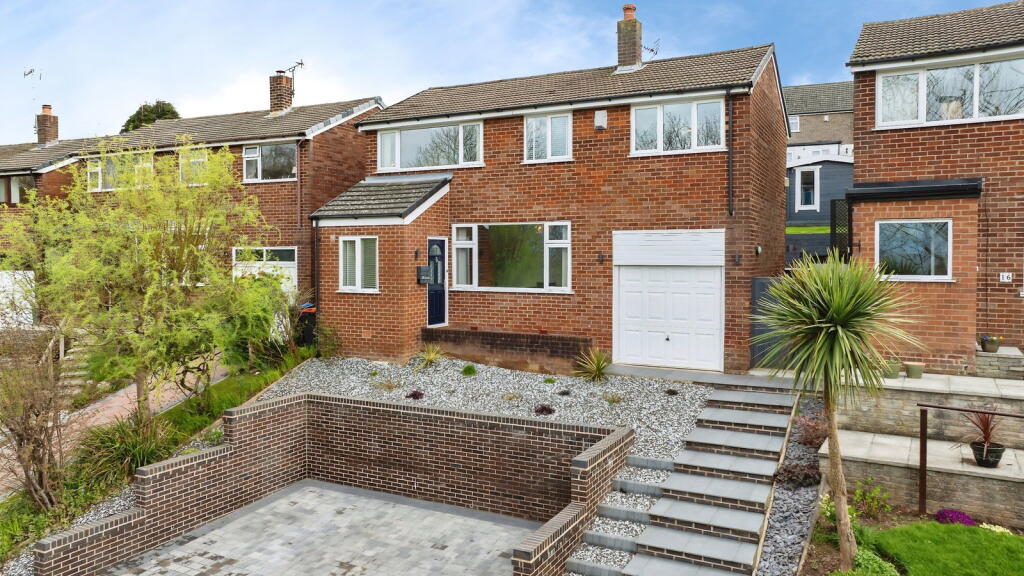 Main image of property: Penrith Close,Frodsham,WA6 7ND