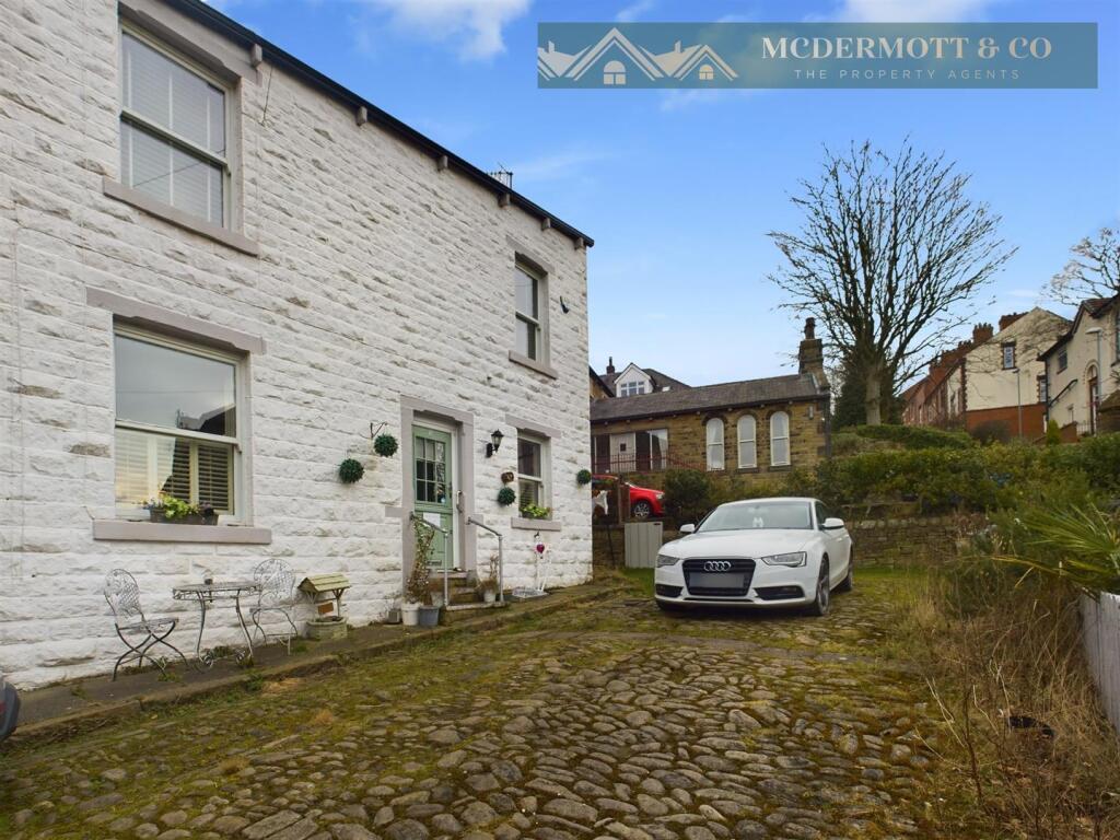 Main image of property: Spring Grove, Greenfield, Saddleworth
