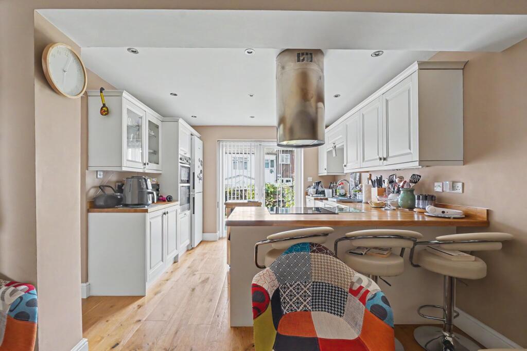 House in Rochester, Troy Town - View 5