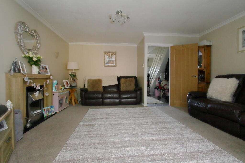 House in Salisbury - View 5