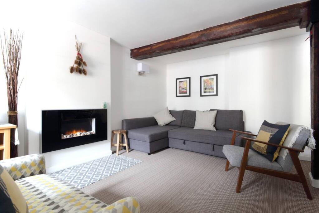 Main image of property: 6, The Cooperage, Commercial Street, Edinburgh, EH6 6LF