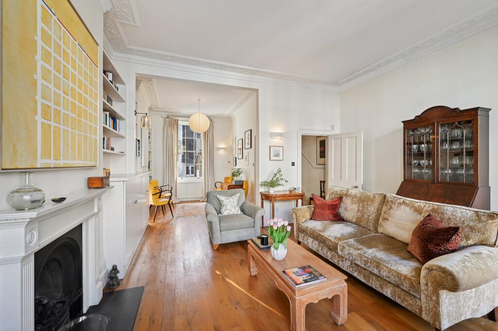 Apartment in London, City of Westminster - View 2