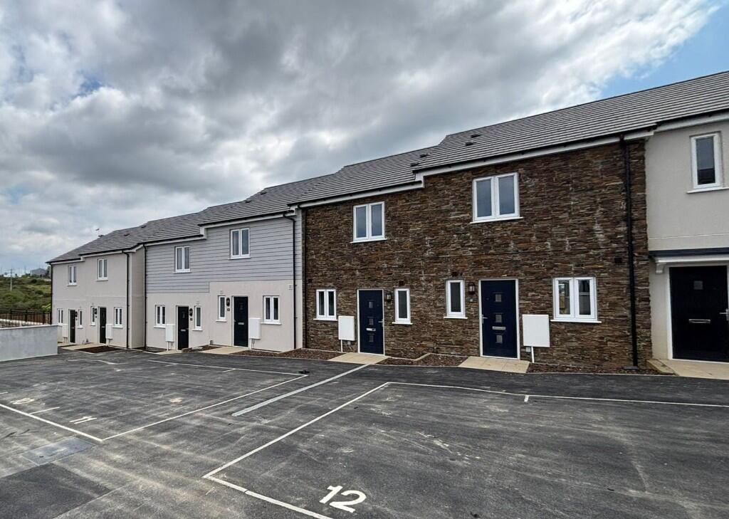 Main image of property: Hyns Golow An Kledh, Camborne, Cornwall, TR14