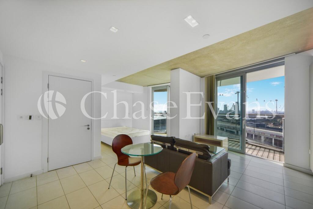 Apartment in London - More