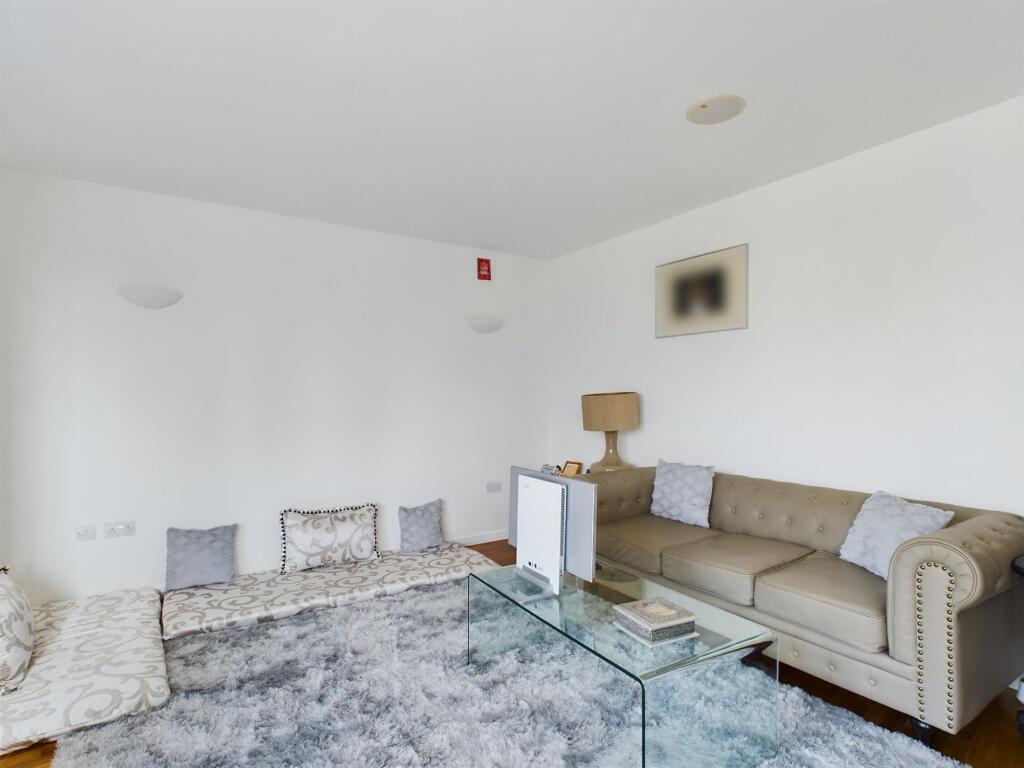 Apartment in London - View 4