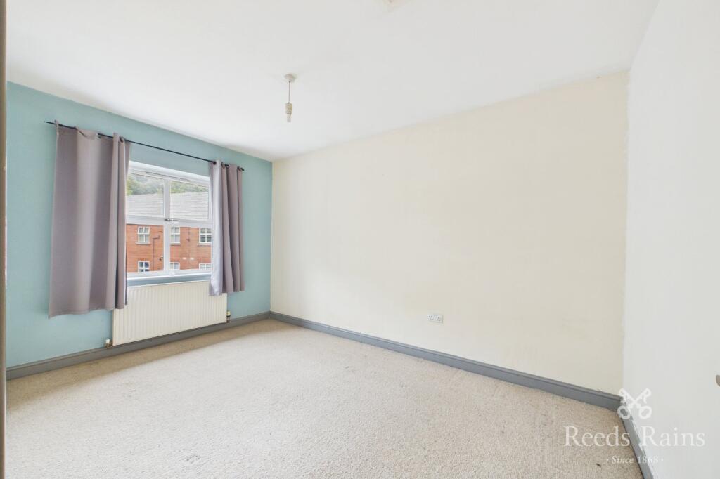 Wordsworth Court, Sheffield, South Yorkshire, S5 photo 4
